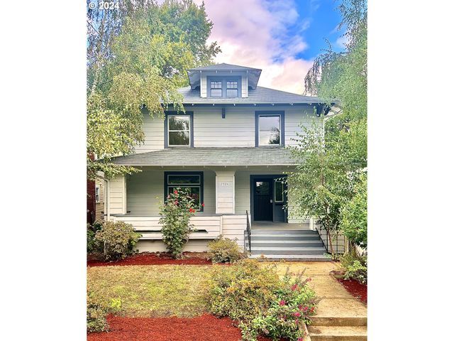 $975,000 | 2324 Northeast 8th Avenue | Irvington