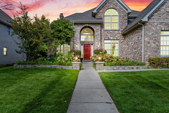 $850,000 | 3815 Junebreeze Lane | Naperville