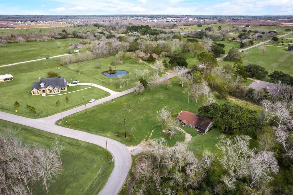 a view of a golf course with a park