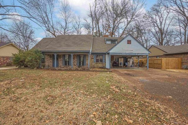 $509,000 | 5744 Magnolia Woods Drive | Bartlett Woods