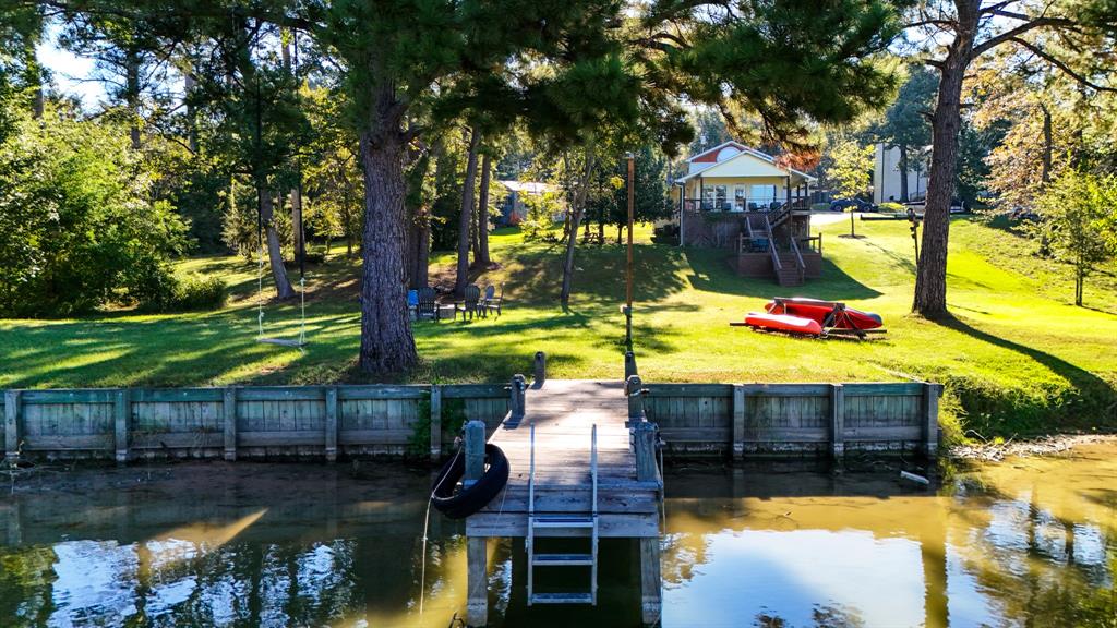 Enjoy this peaceful backyard