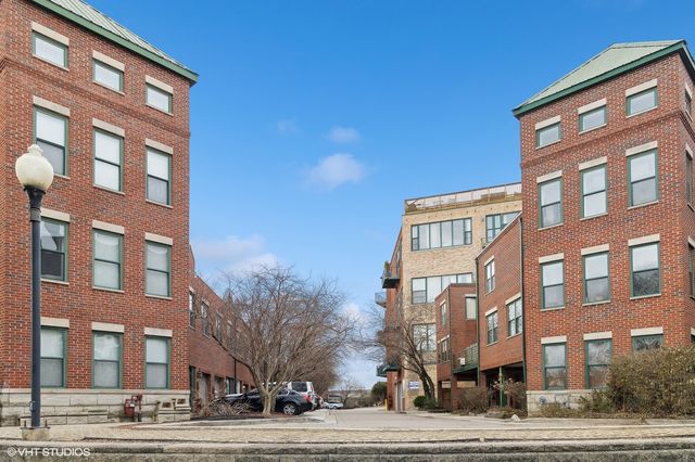 $645,000 | 2222 West Diversey Avenue, Unit 407 | River Park at Diversey