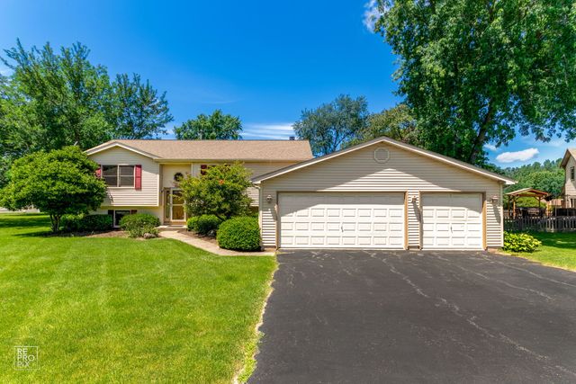 $2,800 | 3611 Fawn Grove | McHenry Township - McHenry County