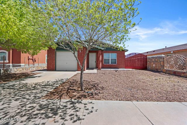 $1,300 | 732 Teichelkamp Drive | Horizon City