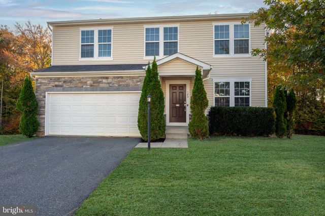 $3,200 | 123 Royal Crescent Way | Stafford Lakes Village