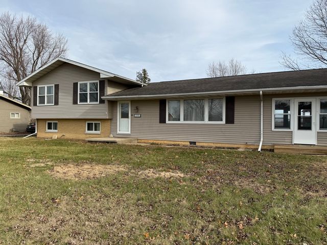 $230,000 | 10901 840 East | Dale Township - McLean County