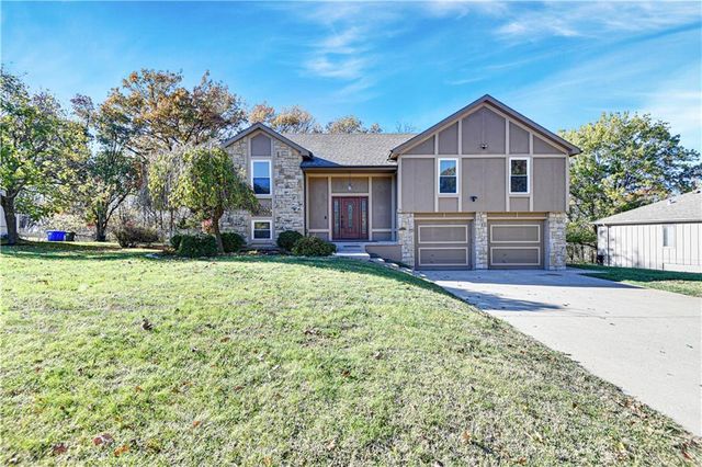 $400,000 | 5010 Rosehill Drive | Shawnee Mission