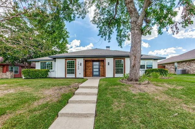 $549,000 | 1920 Papeete Drive | Plano