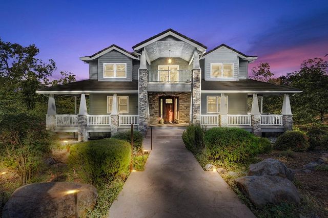 $995,000 | 5111 Bella Vista Circle