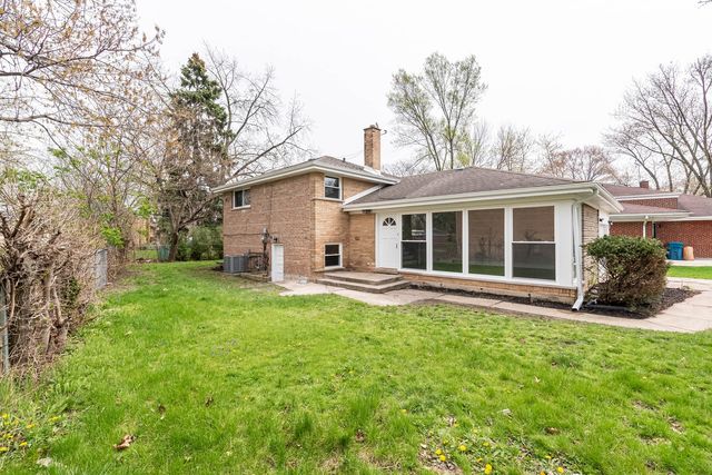 $254,900 | 16039 Marian Drive | South Holland