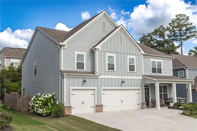 $584,500 | 121 Treeline Trail | Hickory Flat