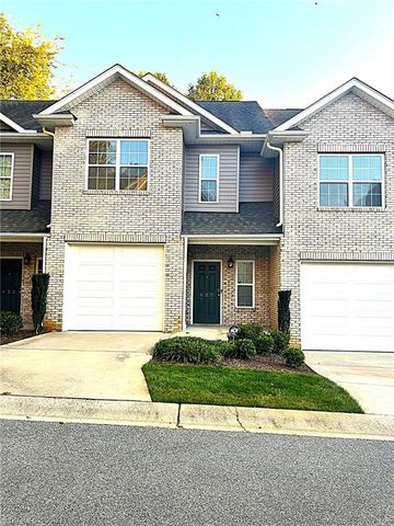 $1,995 | 620 Friendway Road | Greensboro