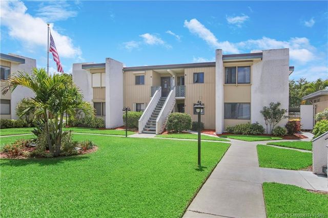 $168,500 | 1501 Northeast 13th Terrace, Unit 10 | Jensen Beach