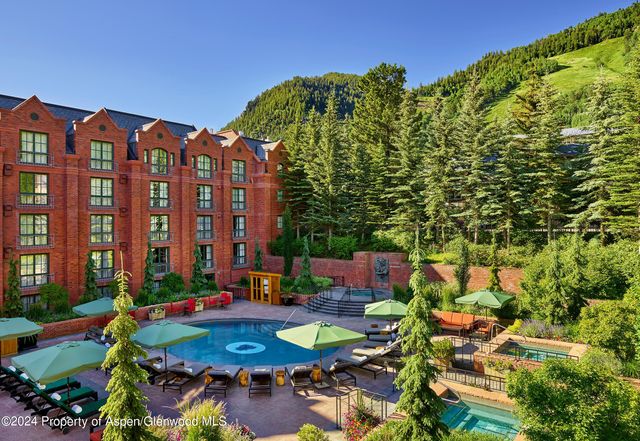 $799,000 | 315 East Dean Street, Unit B65/20 35 36 37 | Aspen Central Core