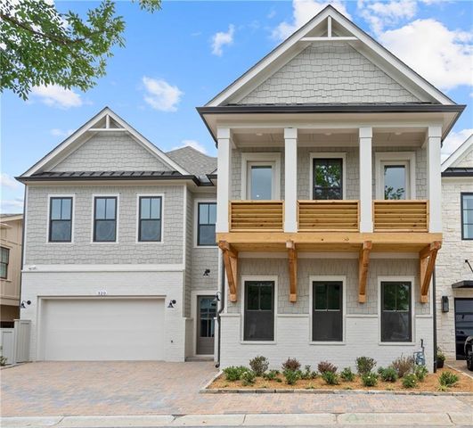 $899,900 | 320 Gray Shingle Lane | The Village at Towne Lake