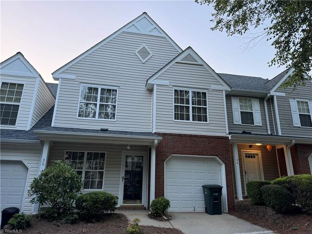 $299,900 | 36 Josephine Circle | Greensboro