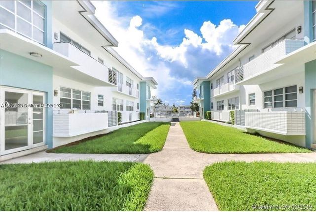 $2,800 | 250 South Shore Drive, Unit 1 | Normandy Shores