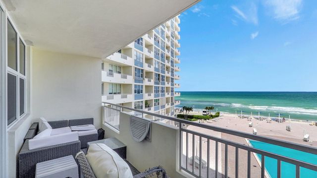 $460,000 | 3180 South Ocean Drive, Unit 414 | Parker Dorado