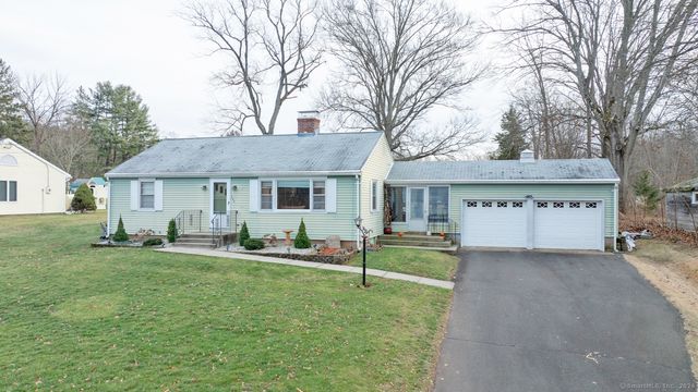 $319,900 | 161 Hubbard Street | Middlefield