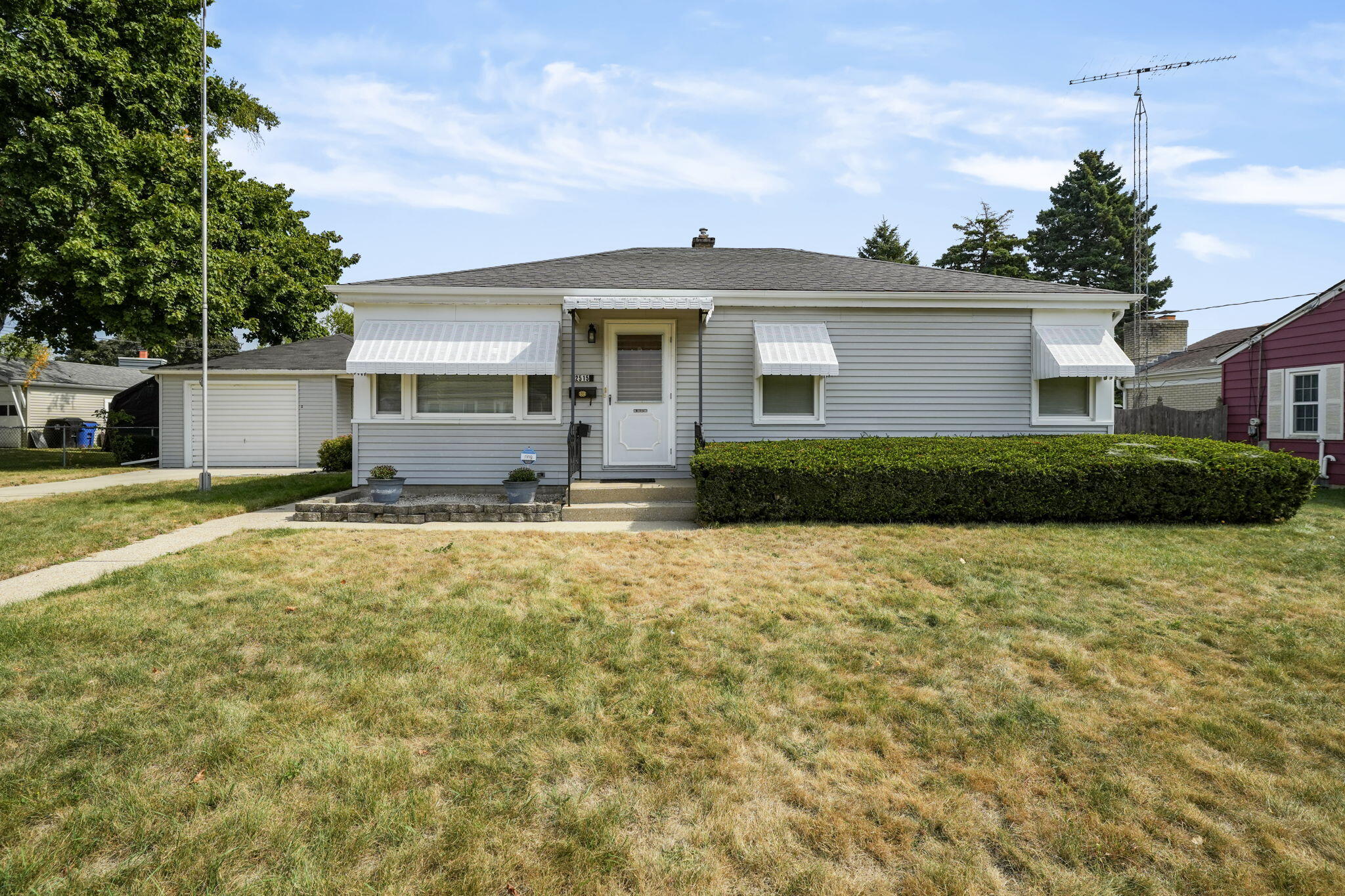 Cute home on south side