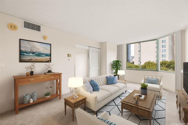 $229,000 | 1314 Kalakaua Avenue, Unit 607 | Makiki