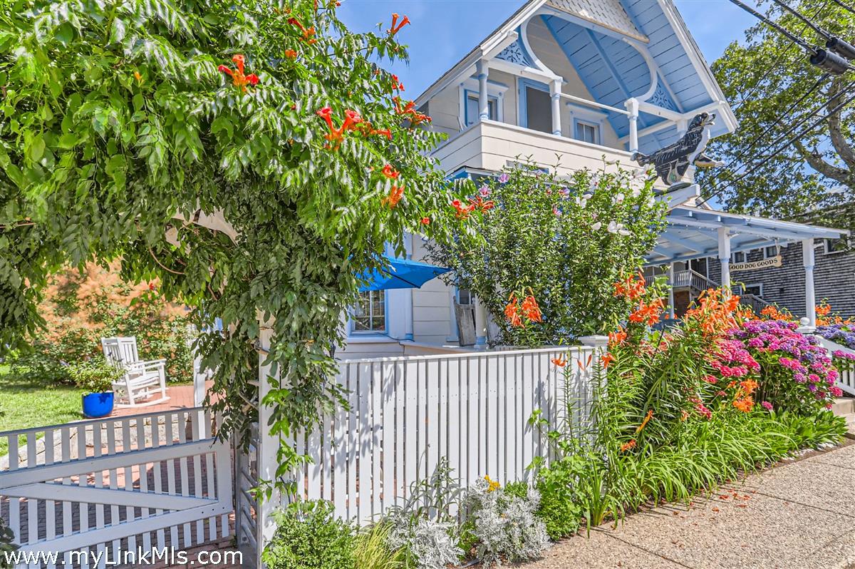 a house view with a garden space