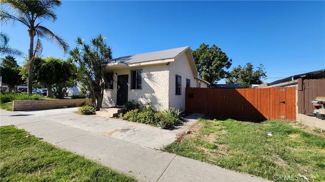 $628,000 | 6181 Stanton Avenue | Central Buena Park