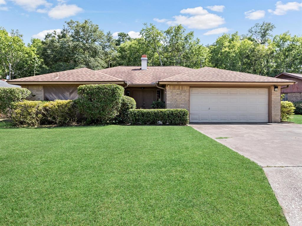 4555 Calumet Drive Beaumont TX 77708 Compass