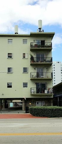 $365,000 | 1236 Alton Road, Unit 404 | Flamingo-Lummus