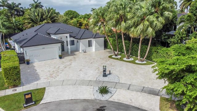 $1,449,000 | 1920 Southwest 137th Place | Tamiami