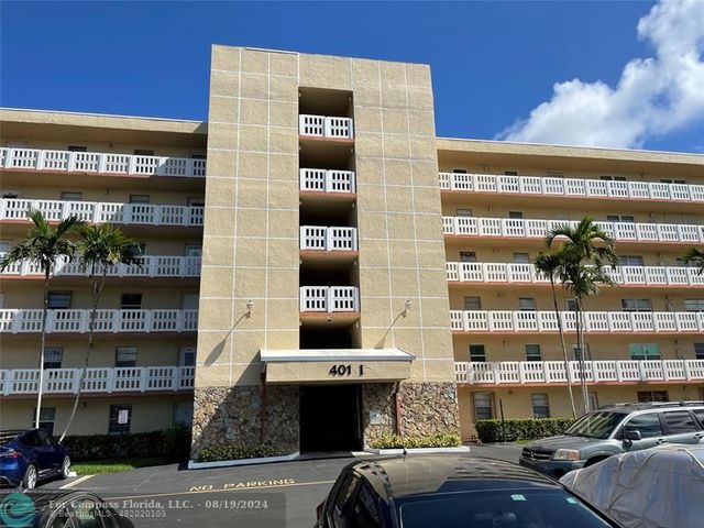 $3,800 | 401 Southeast 3rd Street, Unit 104 | Dania Beach