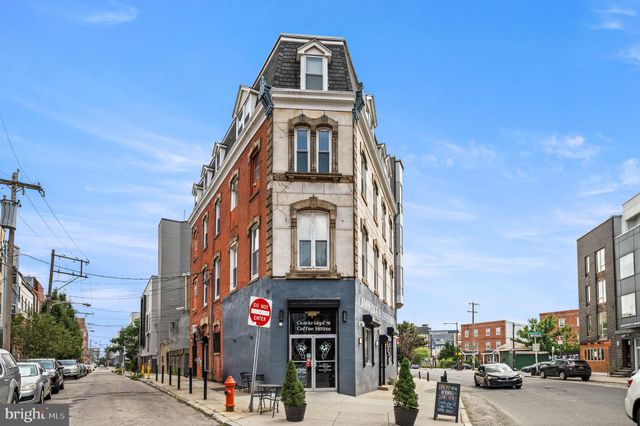 $334,900 | 1733 Ridge Avenue, Unit R2 | Francisville