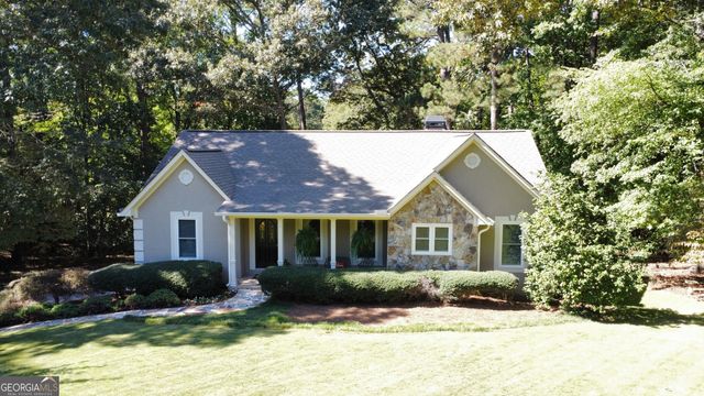 $459,000 | 15 Pine Needle Court