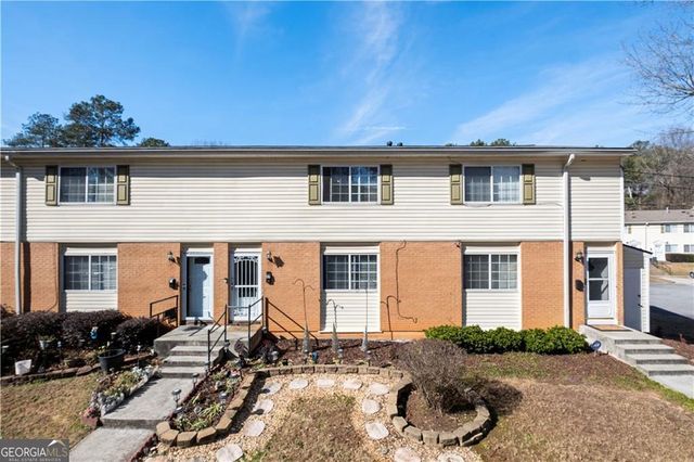 $90,000 | 405 Fairburn Road Southwest, Unit 87 | Wildwood Lake