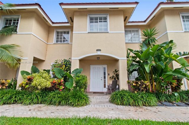 $2,750 | 2056 Northeast 167th Street, Unit 2 | North Miami Bech City Center