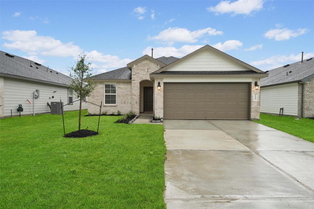 a front view of house with yard