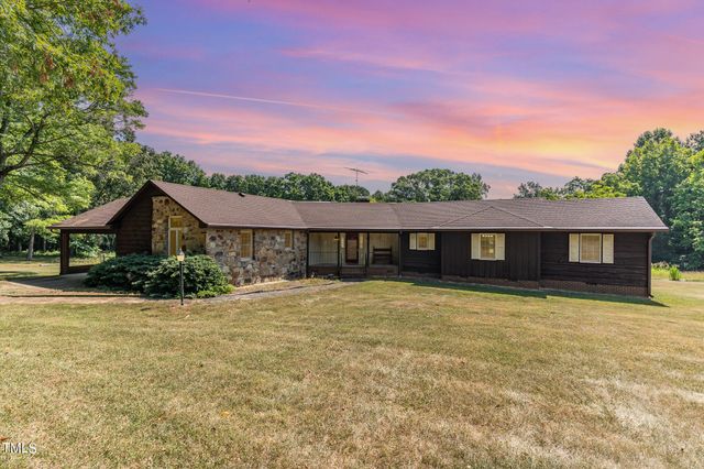 $2,200,000 | 8450 Perry Road