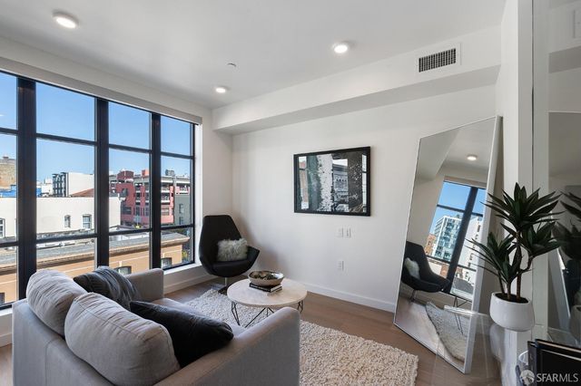 $599,000 | 1201 Sutter Street, Unit PH601 | Van Ness-Civic Center