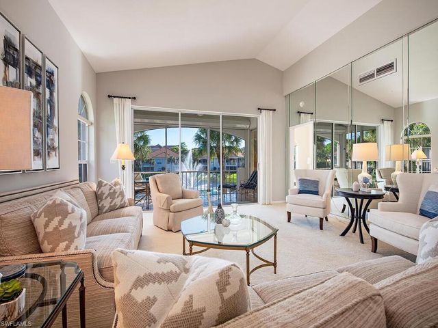 $1,525,000 | 8487 Abbington Circle, Unit 1121 | Pelican Bay