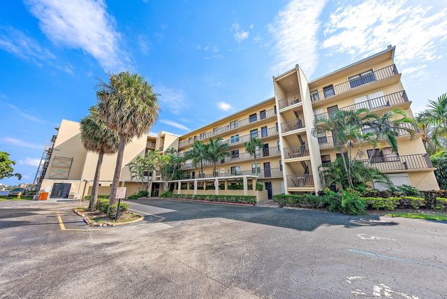 $2,200 | 896 North Federal Highway, Unit 322 | East Ocean Avenue