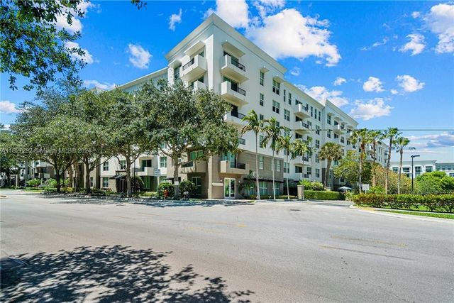 $3,000 | 2421 Northeast 65th Street, Unit 413 | Lauderdale One