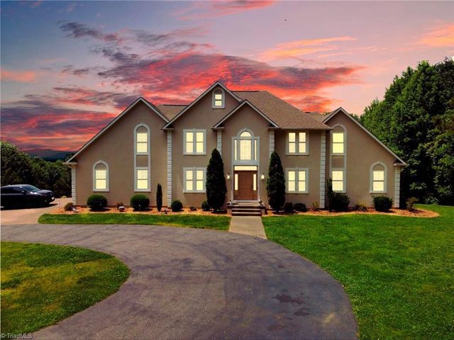 $849,900 | 261 Helaman Way | Dobson Township - Surry County