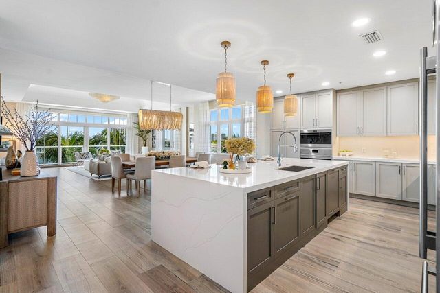 $3,755,000 | 184 Lake Drive, Unit 2304 | Palm Beach Shores