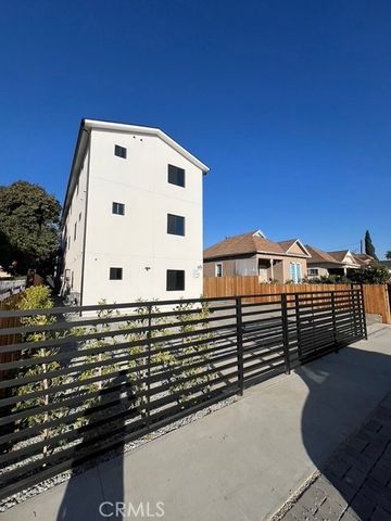 $2,500,000 | 1217 East 22nd Street | South Central LA