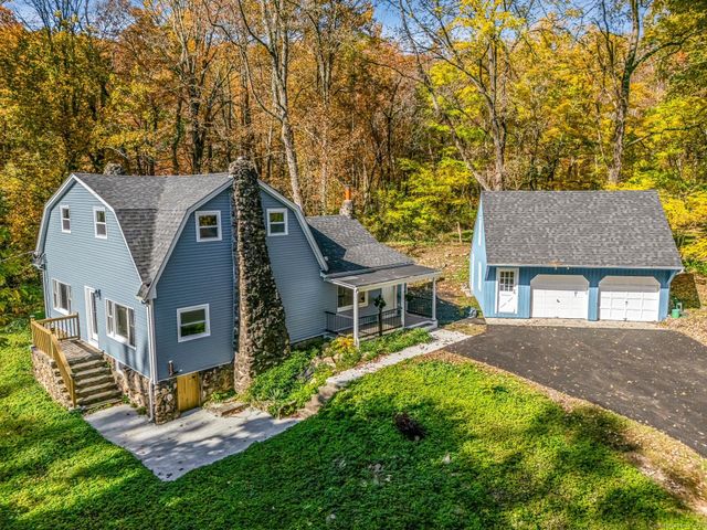 $499,000 | 657 Old Waterbury Road | Southbury