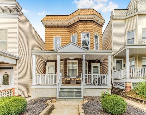 $799,000 | 417 East 239th Street | Woodlawn Heights