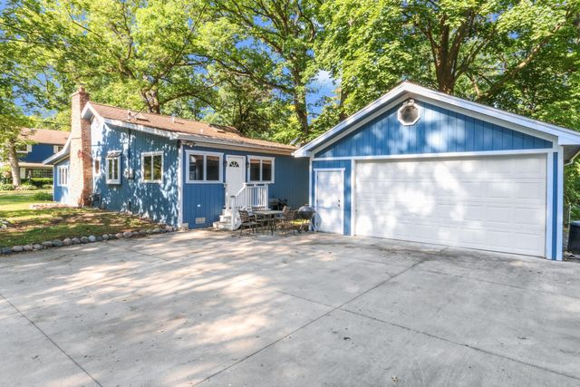 $664,000 | 556 Highland Road | Cedar Point Park