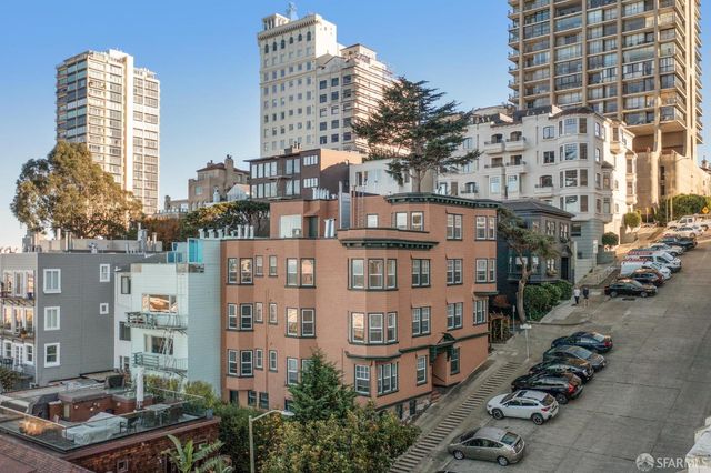 $5,250,000 | 1950 Jones Street | Russian Hill