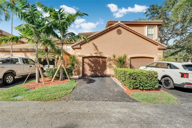 $3,295 | 1503 Veracruz Lane | Weston