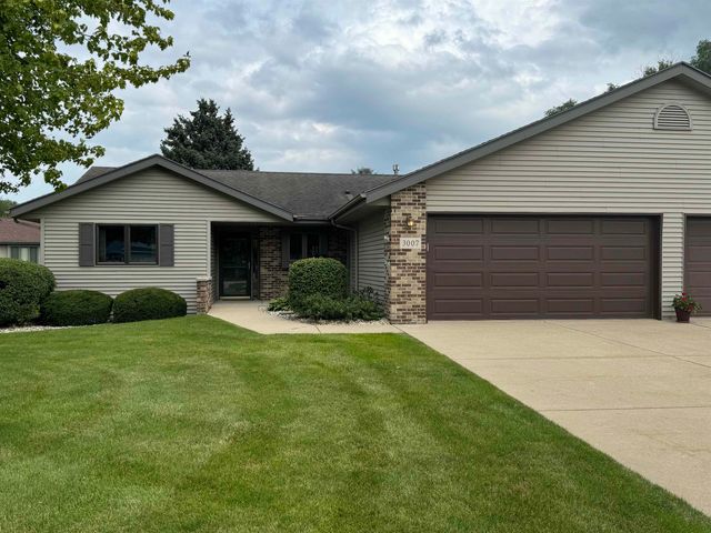 $235,000 | 3007 South Lexington Court | Beloit Town